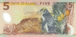 5 Naujosios Zelandijos doleriai.