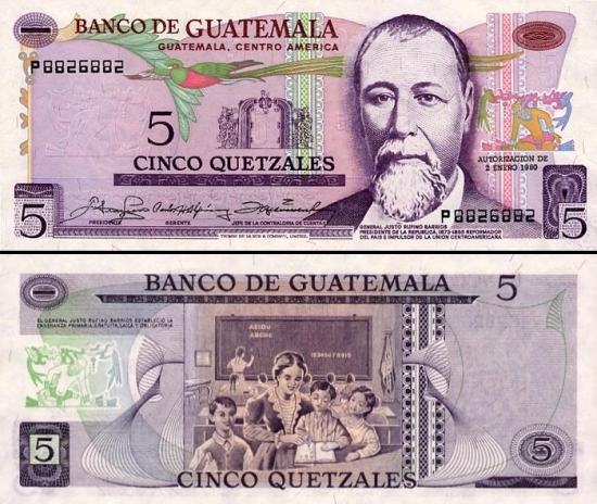 5 Gvatemalos kvedzalai.